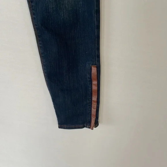 NWT WHBM Mid Rise Skinny Ankle Jeans 2R - Picture 16 of 16